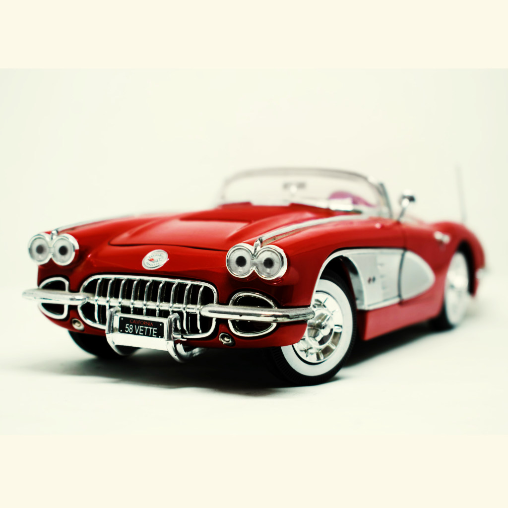 rote-corvette-1024x1024